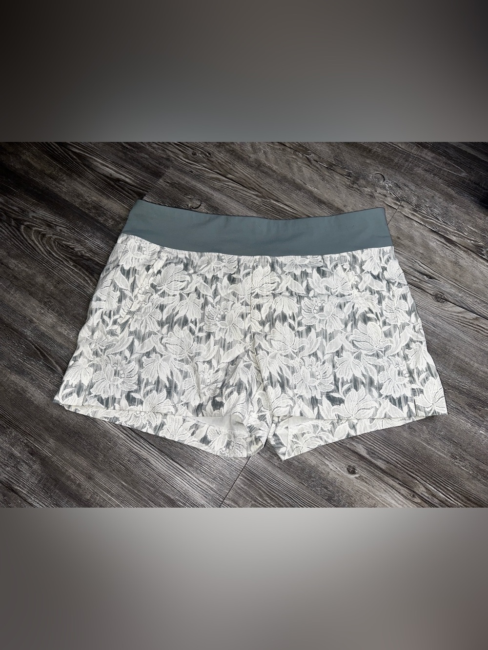 Athleta White Lace Athletic Shorts NWOT